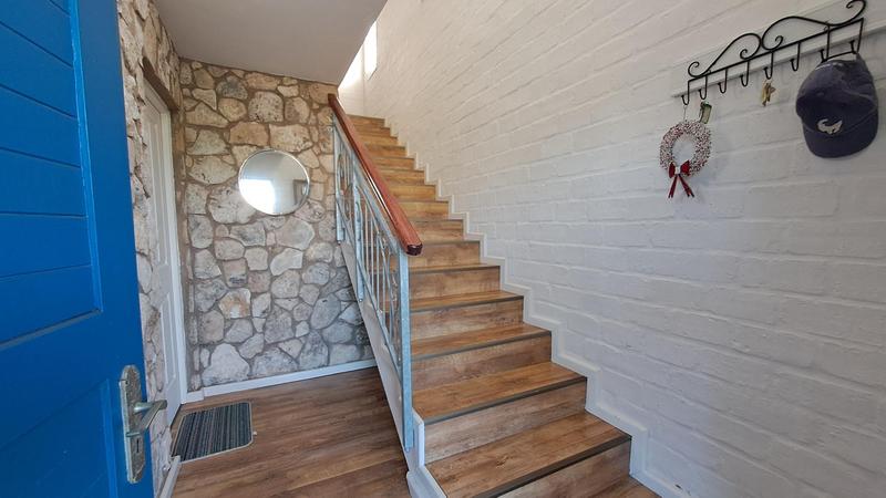 4 Bedroom Property for Sale in Stilbaai Wes Western Cape